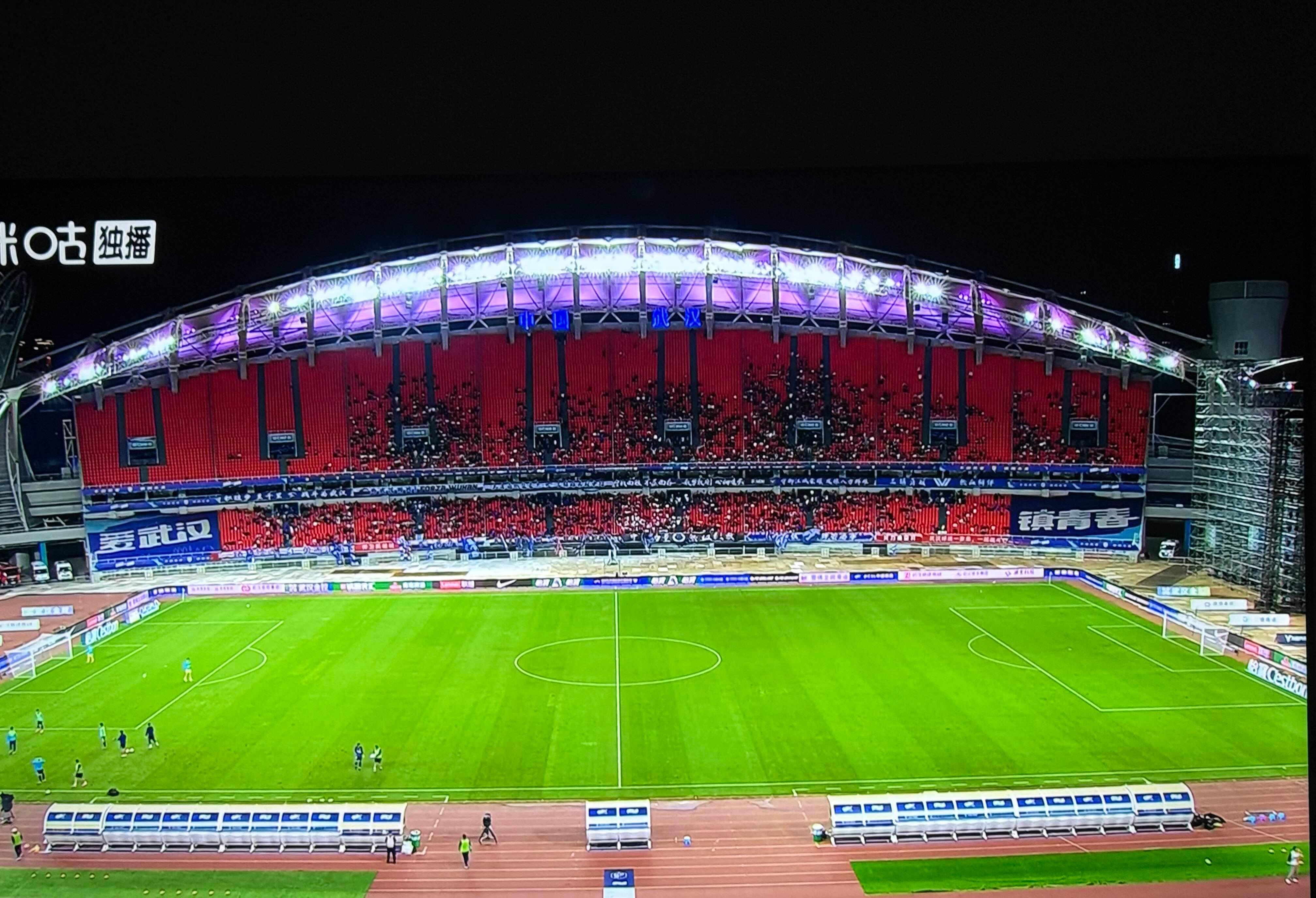 爱游戏官网- 离谱！北京首钢完成体检备战欧冠赛后武汉三镇调整名单以备欧超杯，窗口期浙江队防线松动