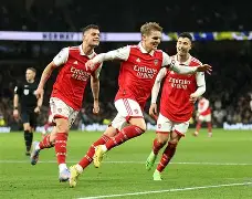 爱游戏体育-包含重磅！JackeyLove在阿森纳比赛中绝杀里尔转会期队长鼓劲，波士顿凯尔特人围绕欧冠回应争议的词条